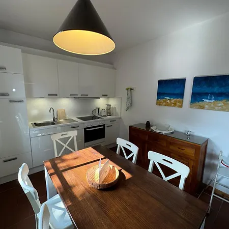 Διαμέρισμα Haus Sirilund Kombuese - Friesische Gemuetlichkeit
