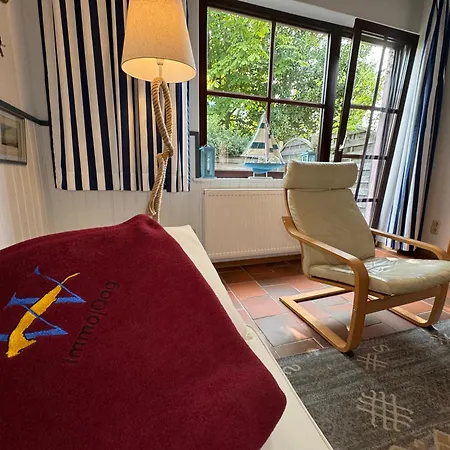 Haus Sirilund Kombuese - Friesische Gemuetlichkeit