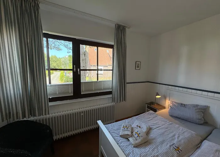 Haus Sirilund Kombuese - Friesische Gemuetlichkeit * Wangerooge