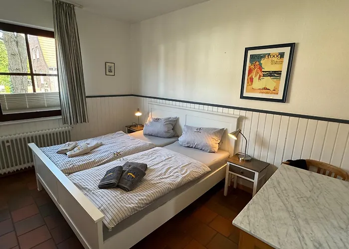 Haus Sirilund Kombuese - Friesische Gemuetlichkeit Wangerooge